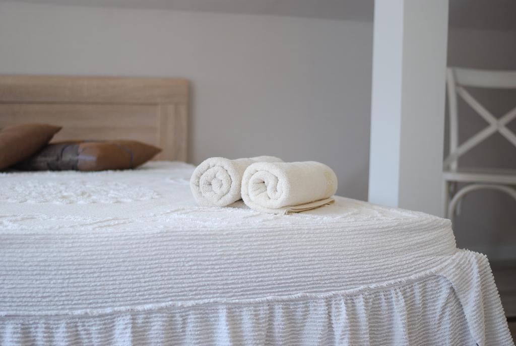Suviste Guesthouse Kuressaare Chambre photo
