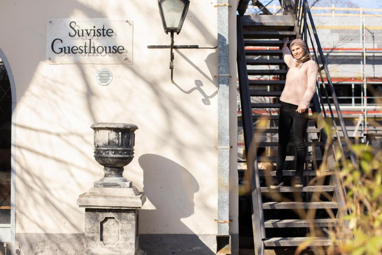 Suviste Guesthouse Kuressaare Extérieur photo